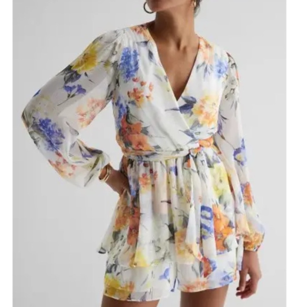 Express White Floral Romper, Size M